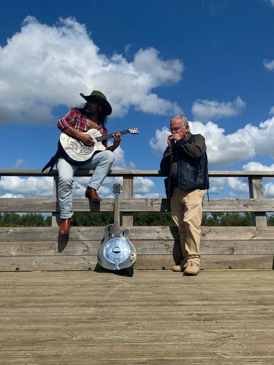 Iguana Stoned (Electrik Outlaw Blues)